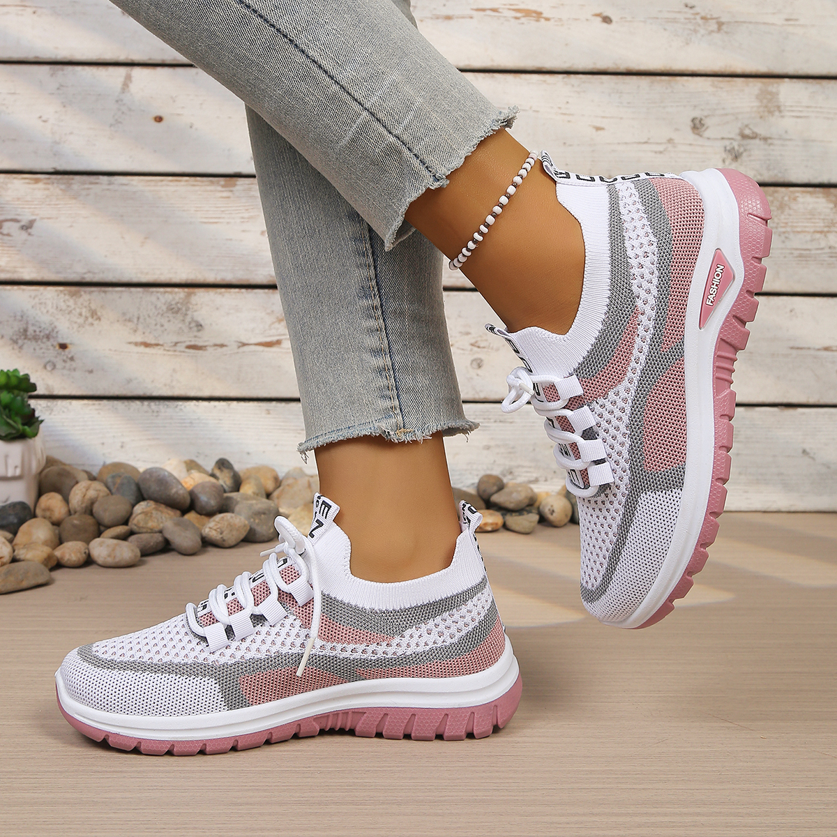 New women's vulcanized shoes,  - đánh giá và giá Guipure Lace Panel
