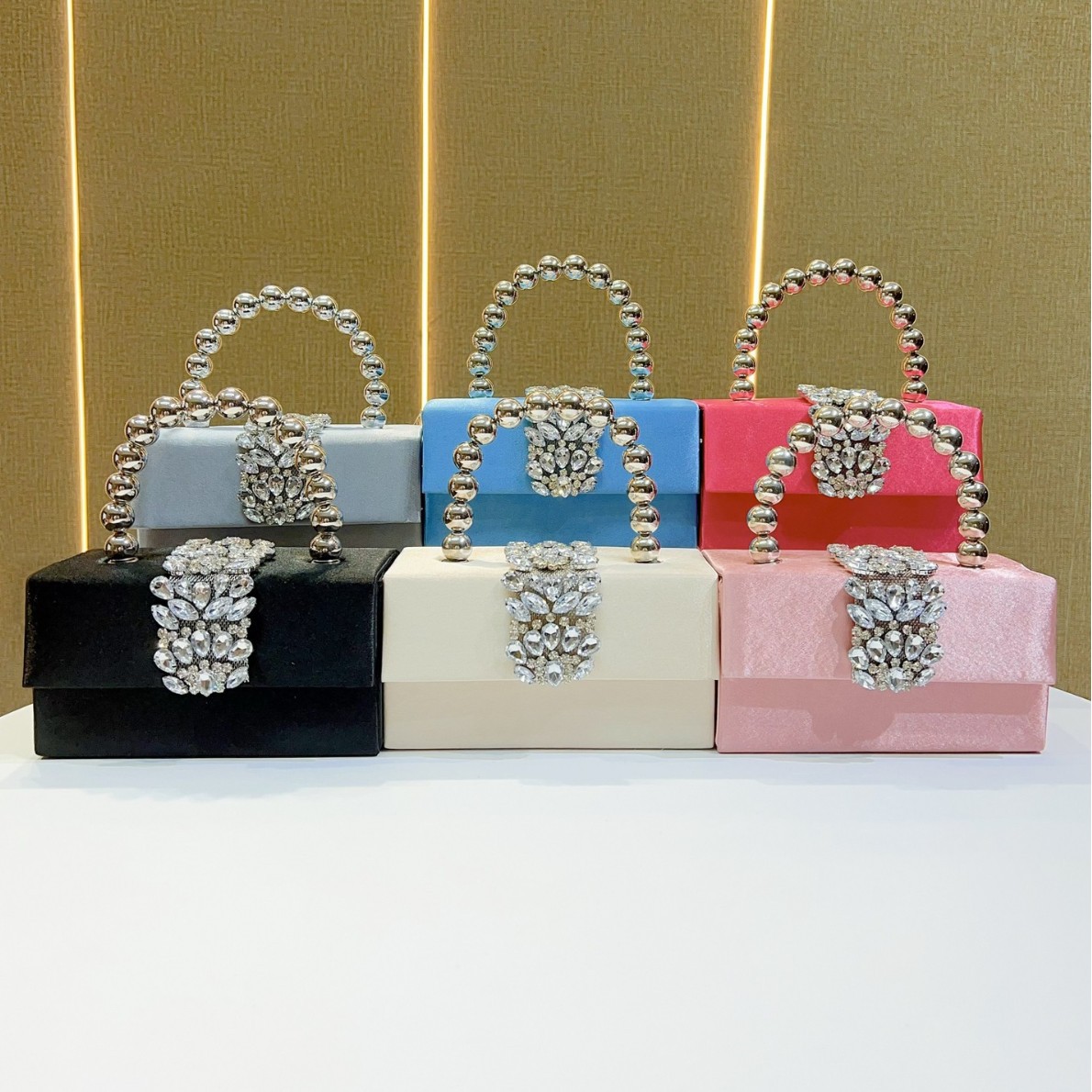 Sparkling Rhinestone Pearl Box - đánh giá và giá Tassel Fringe Trim